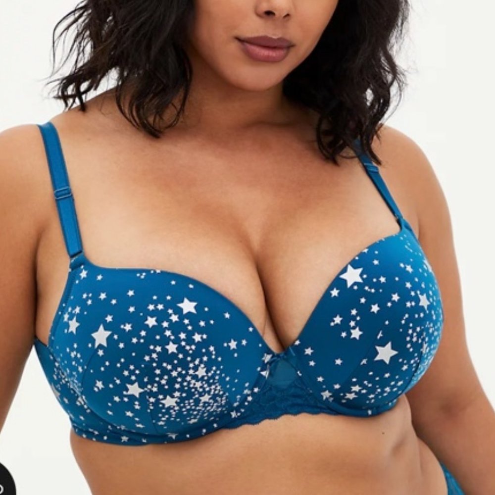 NWT SHOOTING STARS 360° BACK SMOOTHING™ PUSH-UP